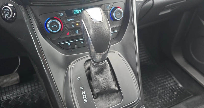 Ford Kuga cena 77900 przebieg: 122910, rok produkcji 2017 z Oleśnica małe 529